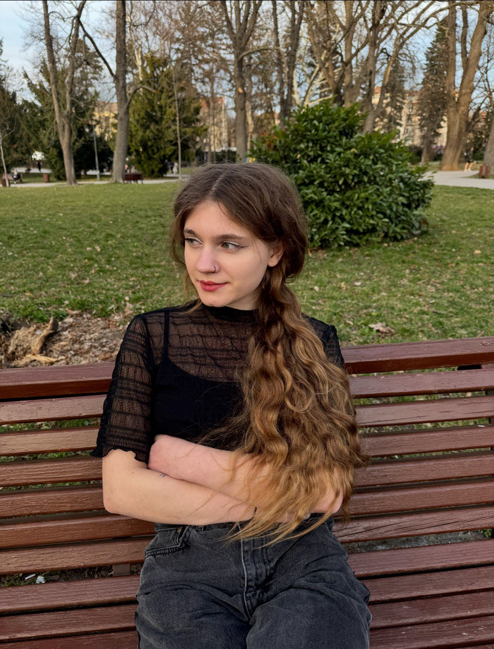 Силвия Николова